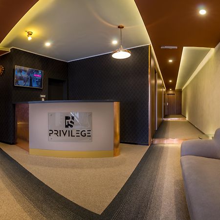 Privilege Suites By Central Park Beograd Bagian luar foto