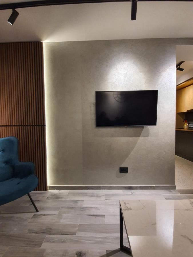 Privilege Suites By Central Park Beograd Bagian luar foto