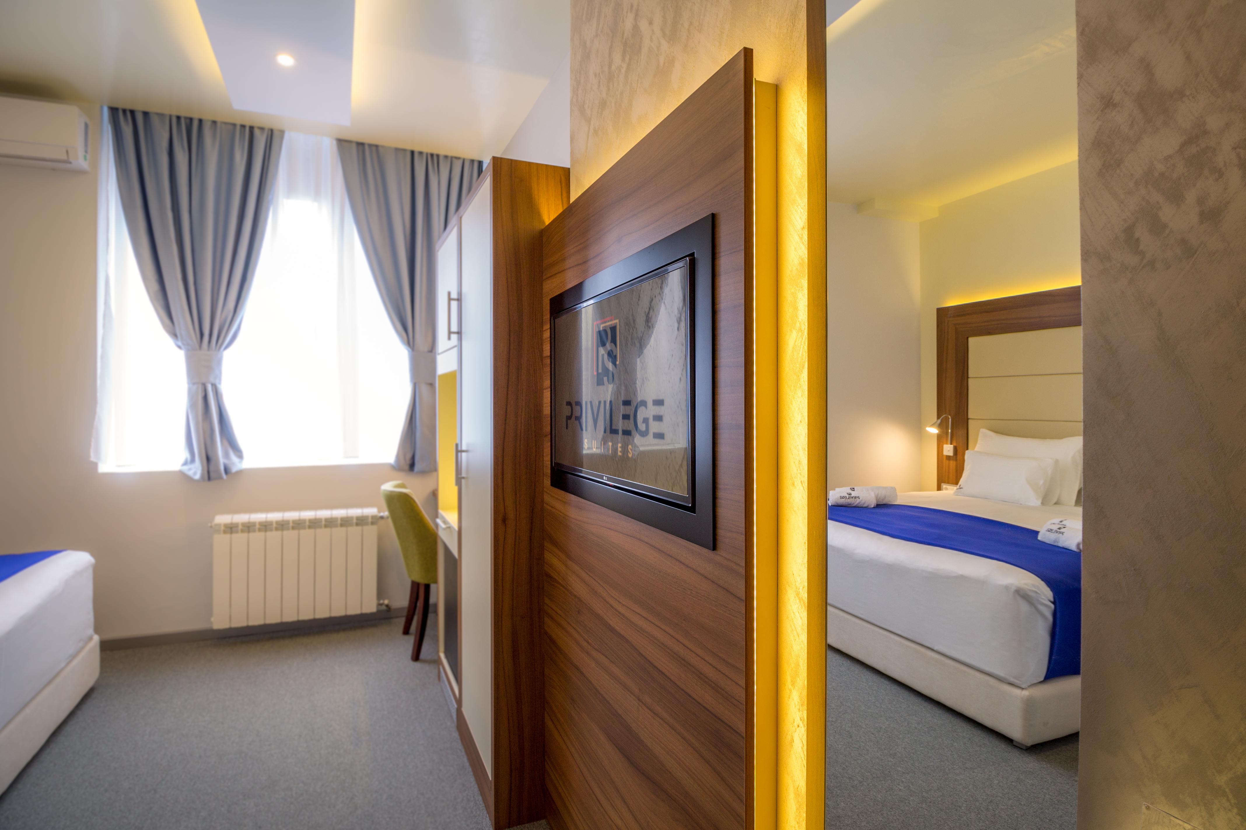 Privilege Suites By Central Park Beograd Bagian luar foto