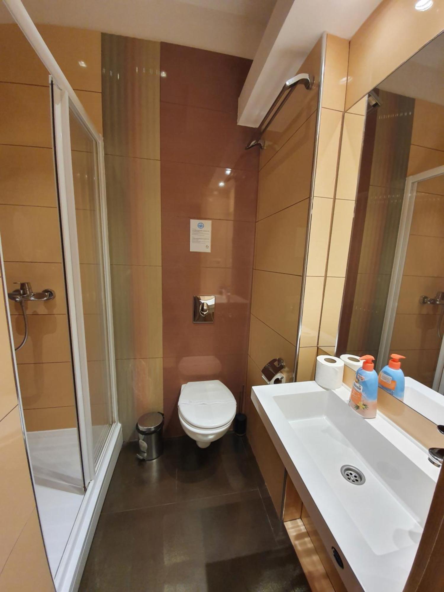 Privilege Suites By Central Park Beograd Ruang foto