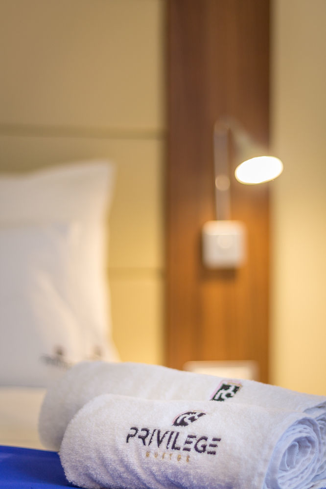 Privilege Suites By Central Park Beograd Bagian luar foto